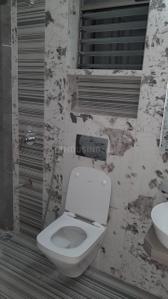 Bathroom Image of 650 Sq.ft 2 BHK Apartment / Flat for rent in Vikhroli East Mumbai for Rs. 50000