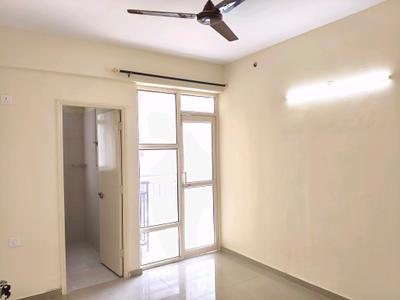 Bedroom Image of 1300 Sq.ft 3 BHK Apartment / Flat for rent in Pyramid Infinity, Sector 70 Gurgaon for Rs. 25200