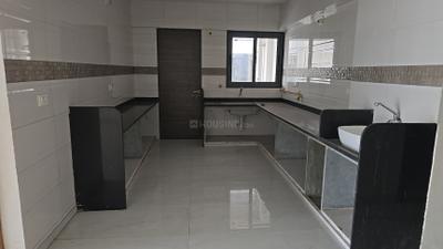Kitchen Image of 1930 Sq.ft 3 BHK Apartment / Flat for sale in Ananta Elite, Ambawadi Ahmedabad for Rs. 15000000