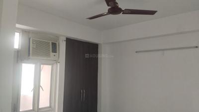 Bedroom Image of 1295 Sq.ft 3 BHK Apartment / Flat for rent in Supertech Cape Town, Sector 74 Noida for Rs. 40000