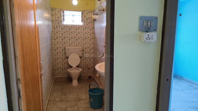Bedroom Image of 835 Sq.ft 2 BHK Apartment / Flat for sale in Airport Gate no. 1 Kolkata for Rs. 2600000