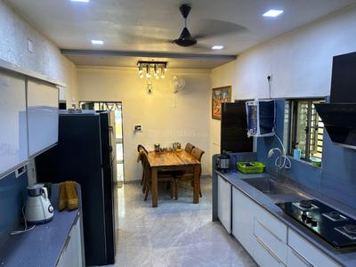 Kitchen Image of 2070 Sq.ft 4 BHK Independent House for sale in Ambawadi Ahmedabad for Rs. 40000000