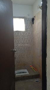Bathroom Image of 560 Sq.ft 1 BHK Apartment / Flat for rent in Nipania Indore for Rs. 13000