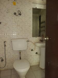 Common Bathroom Image of 1500 Sq.ft 3 BHK Apartment / Flat for sale in Gaursons Gaur City 2 11th Avenue, Noida Extension Greater Noida for Rs. 13500000