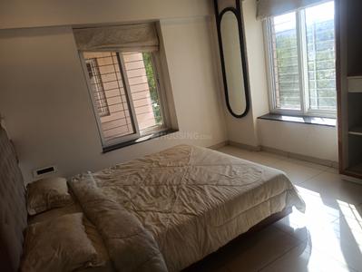 Bedroom Image of 1530 Sq.ft 3 BHK Apartment / Flat for sale in Warje Pune for Rs. 15500000