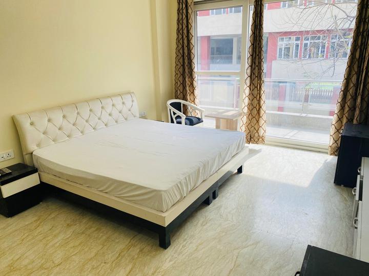 Bedroom Image of Urbanroomz Coliving PG in Sector 45, Gurgaon