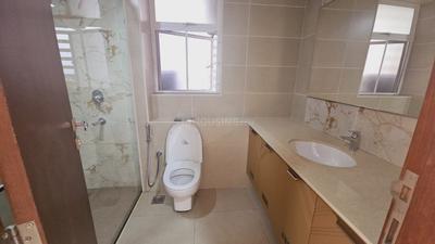Bathroom Image of 2722 Sq.ft 4 BHK Apartment / Flat for sale in Kaloor Kochi for Rs. 30000000