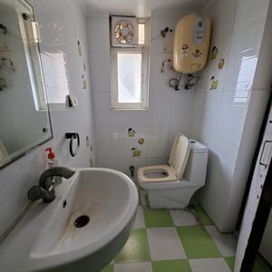 Image of 1200 Sq.ft 2 BHK Apartment / Flat for rent in Batla Apartments, Patparganj, New Delhi for Rs. 40000