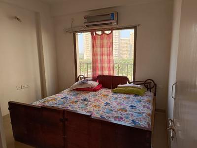 Bedroom Image of 818 Sq.ft 2 BHK Apartment / Flat for rent in Adani Aangan, Shantigram Ahmedabad for Rs. 29000