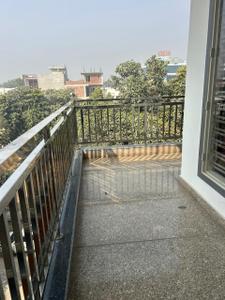Balcony Image of 650 Sq.ft 1 RK Independent House for rent in Alpha I Greater Noida for Rs. 15000