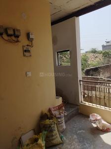 Balcony Image of 675 Sq.ft 5 BHK Independent House for sale in Sangam Vihar New Delhi for Rs. 5400000
