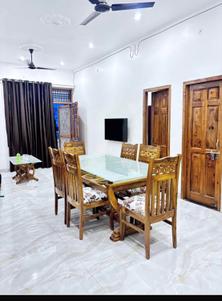 Hall Image of 1200 Sq.ft 2 BHK Builder Floor for rent in Vrindavan Yojana Lucknow for Rs. 26000