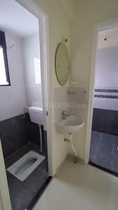 Bathroom Image of 600 Sq.ft 1 BHK Apartment / Flat for sale in Venkatesh Hillside Building A, Dhayari Pune for Rs. 3725000