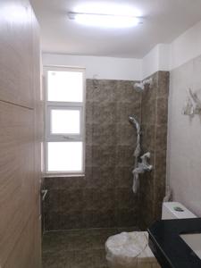 Common Bathroom Image of 1707 Sq.ft 3 BHK Apartment / Flat for sale in KLJ The Imperial, Sector 77 Faridabad for Rs. 17500000