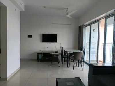 Living Room Image of 1000 Sq.ft 2 BHK Apartment / Flat for sale in Amanora Neo Towers, Amanora Park Town Pune for Rs. 14850000