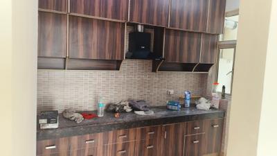Kitchen Image of 1600 Sq.ft 3 BHK Apartment / Flat for rent in Grand Omaxe, Sector 93B Noida for Rs. 43000