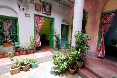 Balcony Image of Sougata PG in Sealdah, Kolkata