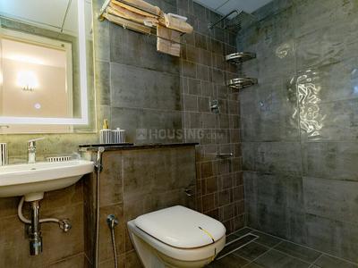 Bathroom Image of 1147 Sq.ft 3 BHK Apartment / Flat for sale in Casagrand Elysium, Manapakkam Chennai for Rs. 8700000