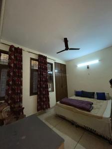Bedroom Image of 800 Sq.ft 1 RK Apartment / Flat for rent in East of Kailash Block D RWA, East Of Kailash New Delhi for Rs. 37000