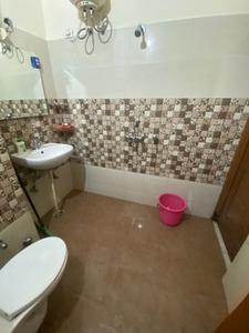 Bathroom Image of gill pg in Sector 37, Chandigarh