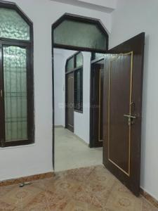 Living Room Image of 1400 Sq.ft 2 BHK Builder Floor for rent in Chowk Lucknow for Rs. 15000