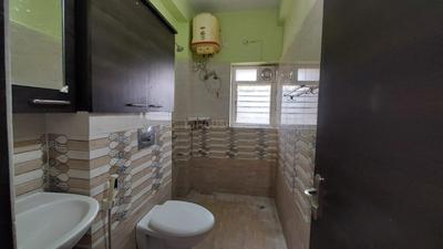 Bathroom Image of 1860 Sq.ft 3 BHK Apartment / Flat for rent in Main Road Ranchi for Rs. 35000