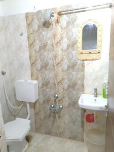 Bathroom Image of 1332 Sq.ft 2 BHK Apartment / Flat for sale in Rudram Sky, New Ranip Ahmedabad for Rs. 4500000