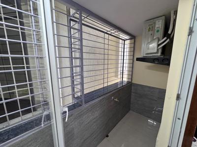 Balcony Image of 650 Sq.ft 1 BHK Apartment / Flat for rent in Kadubeesanahalli Bengaluru for Rs. 32000