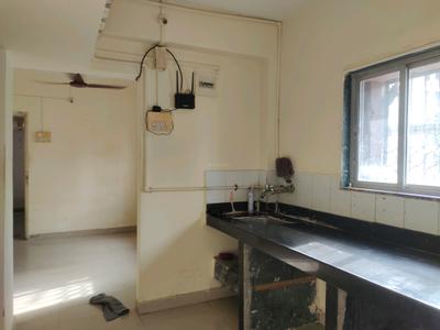 Kitchen Image of 410 Sq.ft 1 BHK Apartment / Flat for sale in Kandivali West Mumbai for Rs. 6800000