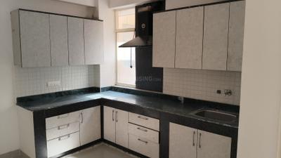 Kitchen Image of 950 Sq.ft 2 BHK Apartment / Flat for sale in Breez Global Heights, Sector 33 Sohna for Rs. 5550000