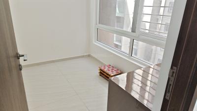 Bedroom Image of 1110 Sq.ft 2.5 BHK Apartment / Flat for rent in Urbanrise On Cloud 33, Bachupally Hyderabad for Rs. 36000