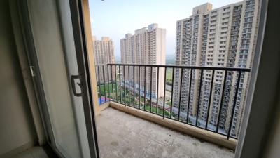 Balcony Image of 1102 Sq.ft 3 BHK Apartment / Flat for sale in Eureka Park By Tata Value Homes, Sector 150 Noida for Rs. 18500000