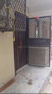 Bedroom Image of 300 Sq.ft 1 RK Builder Floor for rent in Janakpuri New Delhi for Rs. 15000