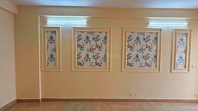 Bedroom Image of 1210 Sq.ft 3 BHK Builder Floor for rent in Signature Global Park 2 And 3, Sector 36 Sohna for Rs. 20000