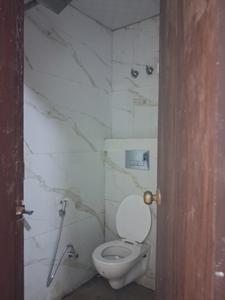 Common Bathroom Image of 550 Sq.ft 1 BHK Apartment / Flat for sale in Paradise Homes, Sector 73 Noida for Rs. 2650000