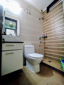 Bathroom Image of 1700 Sq.ft 3 BHK Builder Floor for rent in Malibu Town Floors, Sector 47 Gurgaon for Rs. 55000