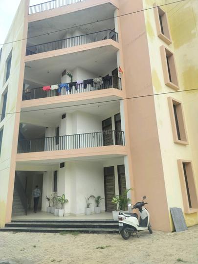 Ubber Palm Heights Main Image 1