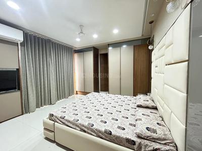 Bedroom Image of 3850 Sq.ft 5 BHK Penthouse for sale in Iscon Ambli Road Ahmedabad for Rs. 40000000