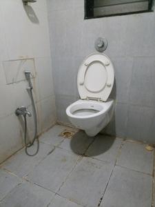 Common Bathroom Image of 1112 Sq.ft 2 BHK Apartment / Flat for sale in Mahaavir Mahavir Astha, Kharghar Navi Mumbai for Rs. 18000000