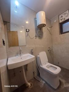 Bathroom Image of 1045 Sq.ft 2 BHK Apartment / Flat for sale in Mittal Cosmos Executive Apartment, Palam Vihar Gurgaon for Rs. 12000000