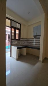 Kitchen Image of 372 Sq.ft 1 RK Apartment / Flat for rent in Sector 72 Noida for Rs. 12599