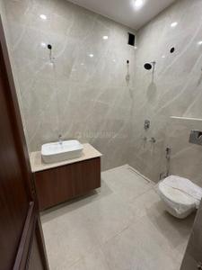 Bathroom Image of 900 Sq.ft 2 BHK Builder Floor for sale in Lajpat Nagar New Delhi for Rs. 18000000