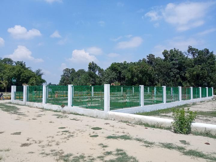 Gosainganj Main Image 1
