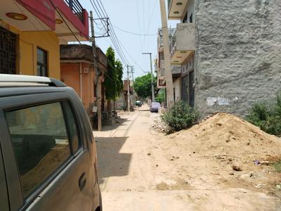Image of 450 Sq.ft Residential Plot / Land for sale in Roshan Nagar, Faridabad for Rs. 1420000