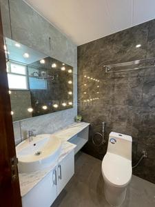Bathroom Image of 2222 Sq.ft 3 BHK Builder Floor for rent in Malsi Dehradun for Rs. 60000