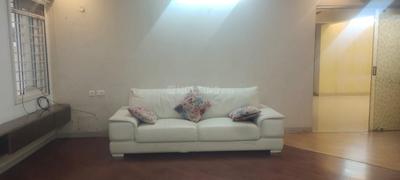 Living Room Image of 2750 Sq.ft 4 BHK Apartment / Flat for rent in Niharika Signature, Gachibowli Hyderabad for Rs. 100000