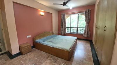 Bedroom Image of 999 Sq.ft 2 BHK Apartment / Flat for rent in Hiranandani Meadows, Thane West Thane for Rs. 60000