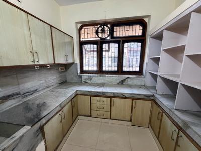 Kitchen Image of 1800 Sq.ft 2 BHK Builder Floor for rent in Bhai Randhir Singh Nagar Ludhiana for Rs. 17000