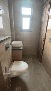Image of 1620 Sq.ft 3 BHK Builder Floor for sale in BPTP Amstoria , Sector 102, Gurgaon for Rs. 25800000