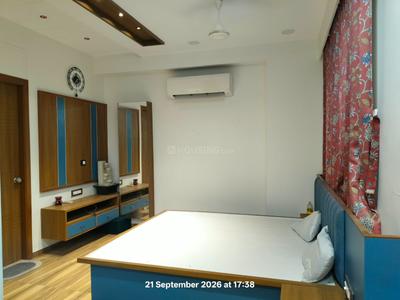 Bedroom Image of 2200 Sq.ft 3 BHK Independent House for rent in Adani Shantigram, Shantigram Ahmedabad for Rs. 75000